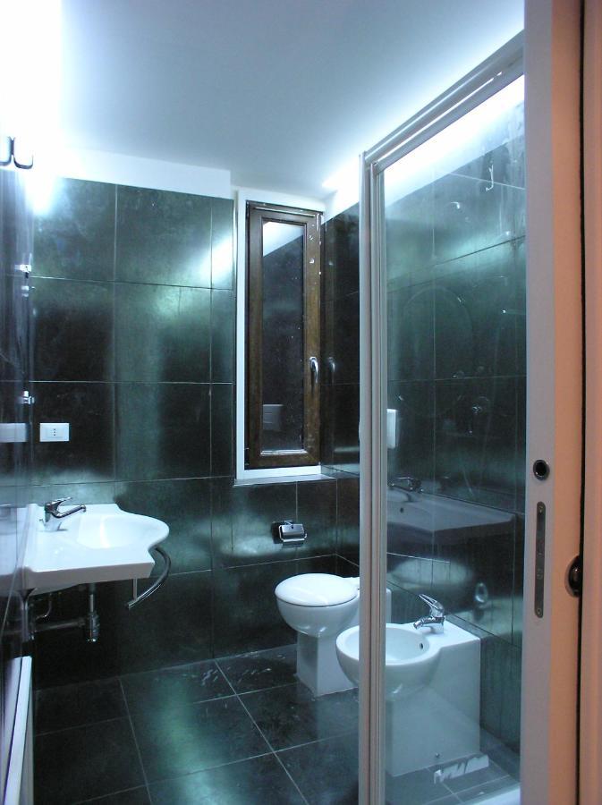 Santa Croce Apartman Cagliari Kültér fotó